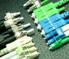 光通信用コネクタ 光通信用コネクタ